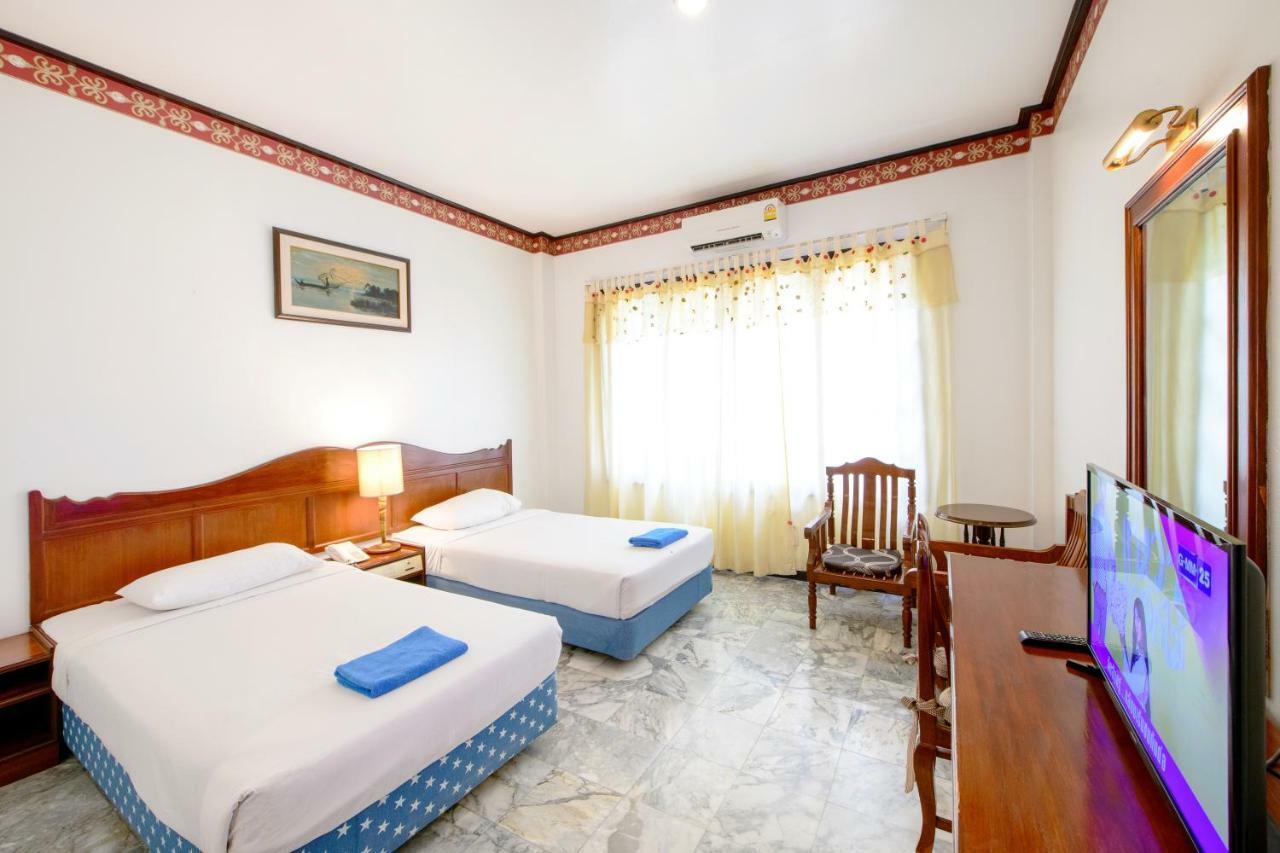 Kosit Hill Hotel Пхетчабун Экстерьер фото