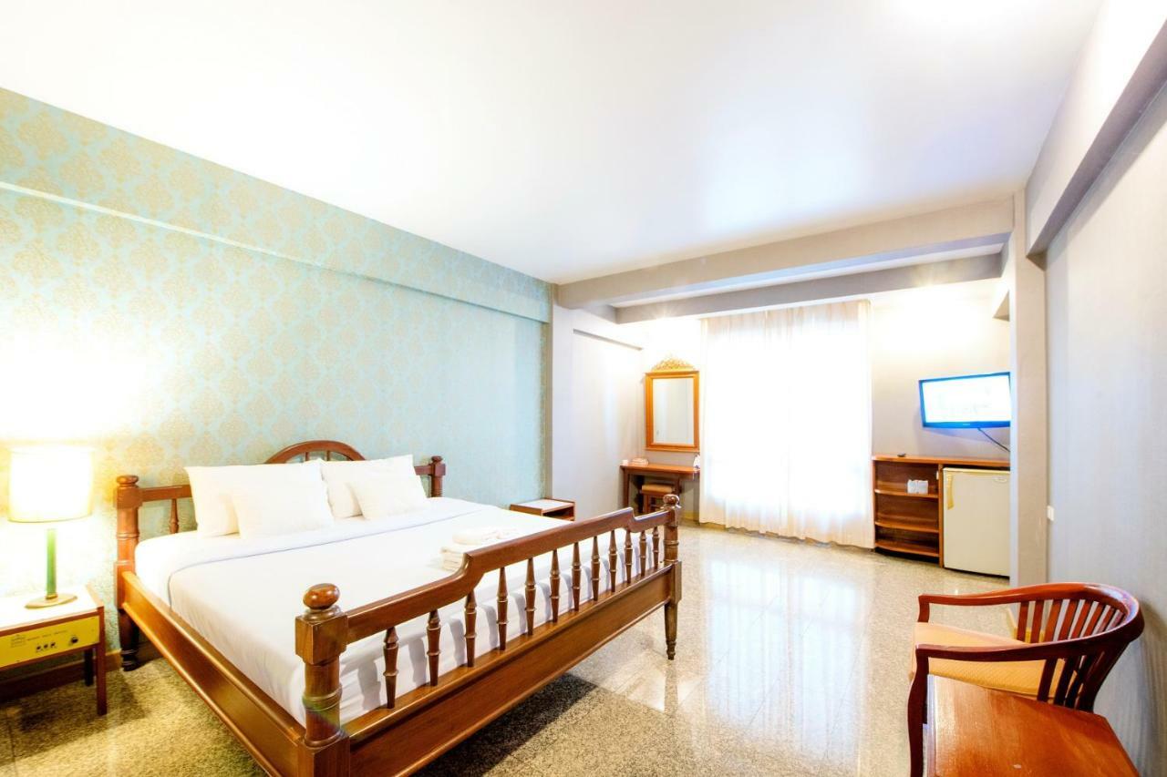 Kosit Hill Hotel Пхетчабун Экстерьер фото